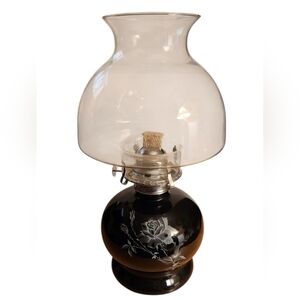 Vintage Lamplight Farms Black Oil Lamp W/White Rose 14.5”